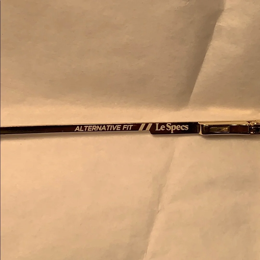 NWT Adam Selman x Le Specs Cat eye wire frame